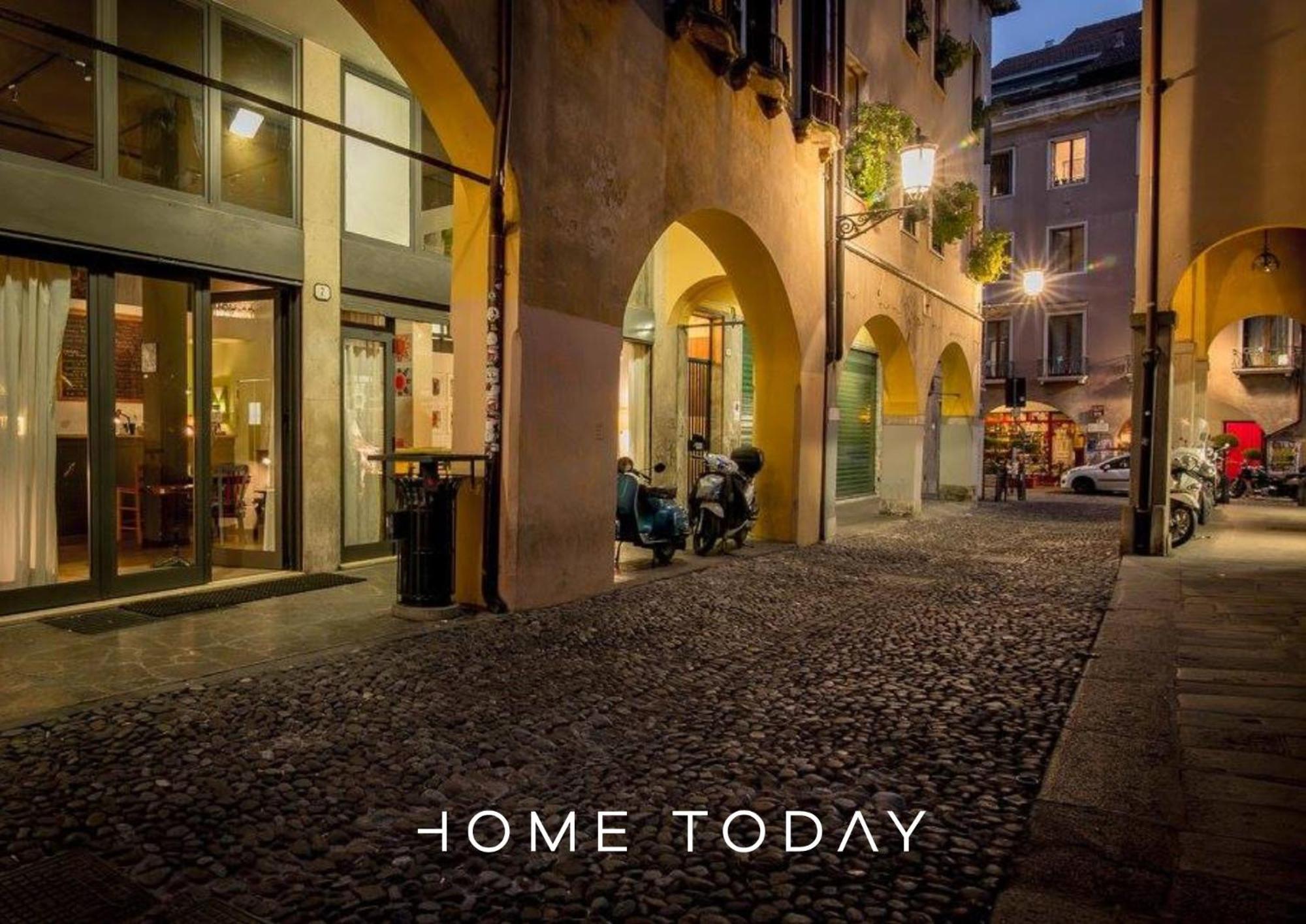 Ht - Casa Del Pittore In Piazza Delle Erbe